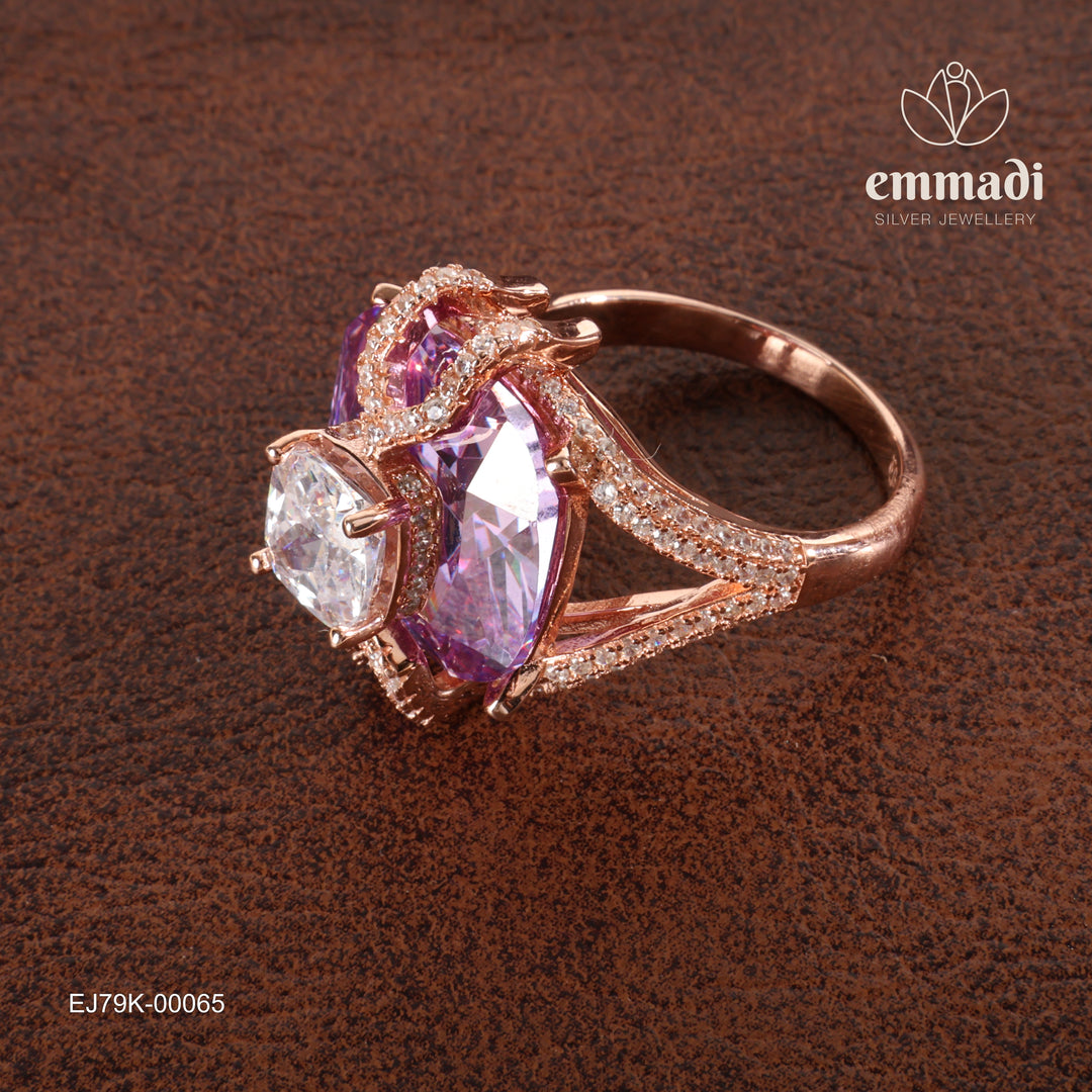 Ring Antique