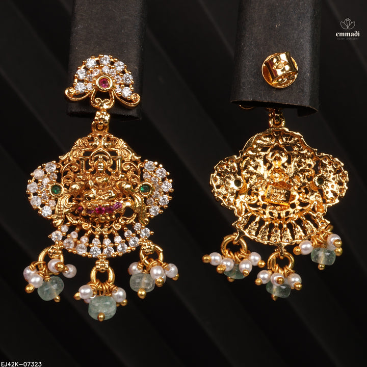 Hangings Antique
