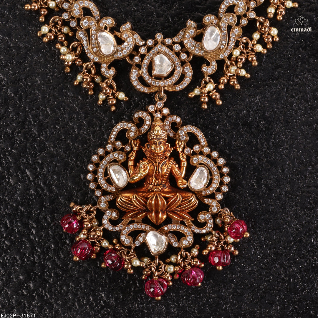 Short Necklace Victorian