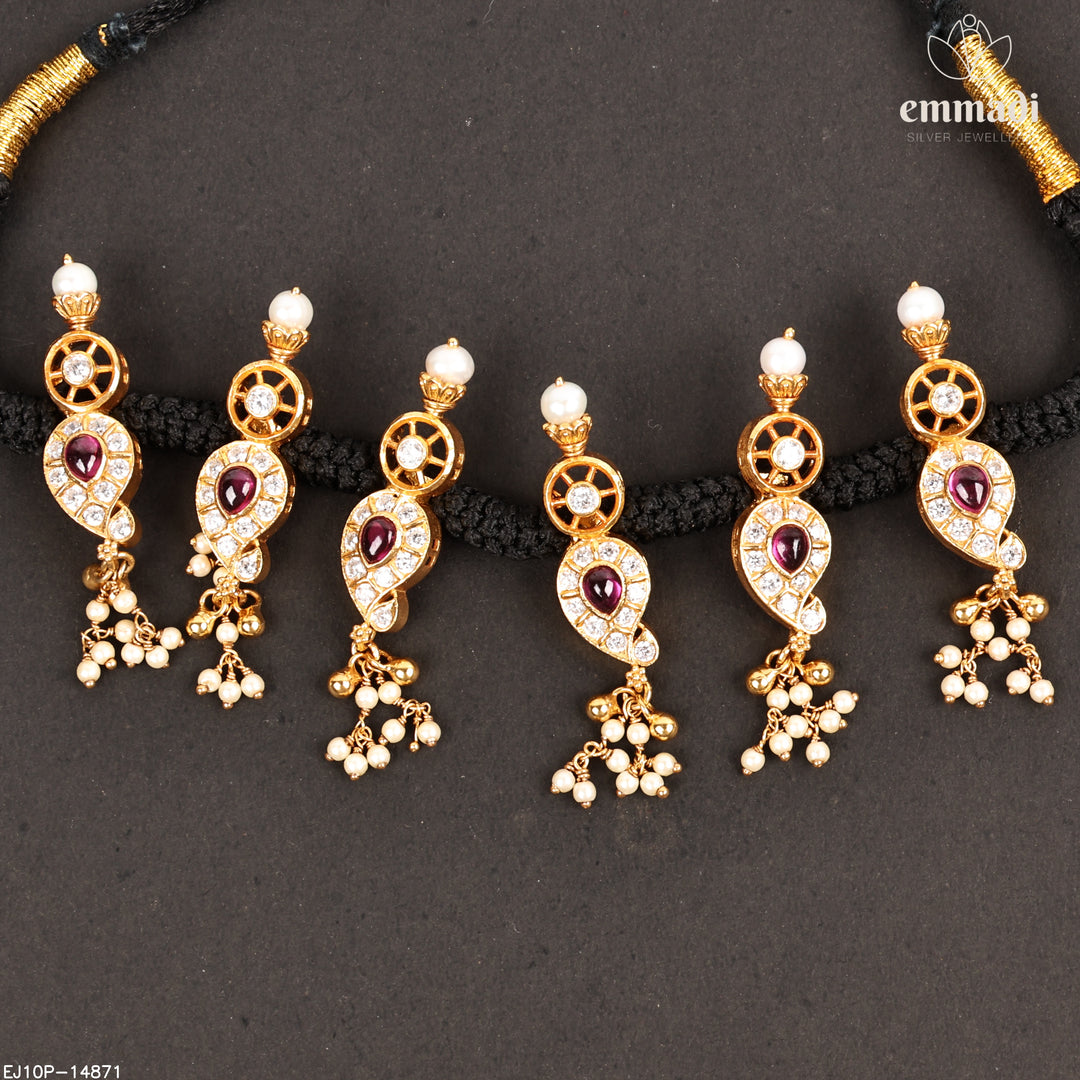 Short Necklace Antique