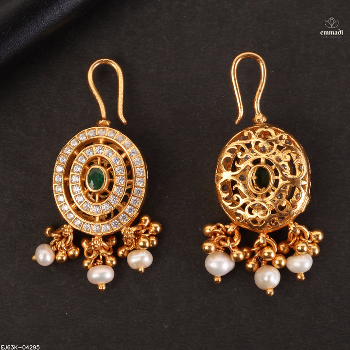 Hangings Antique