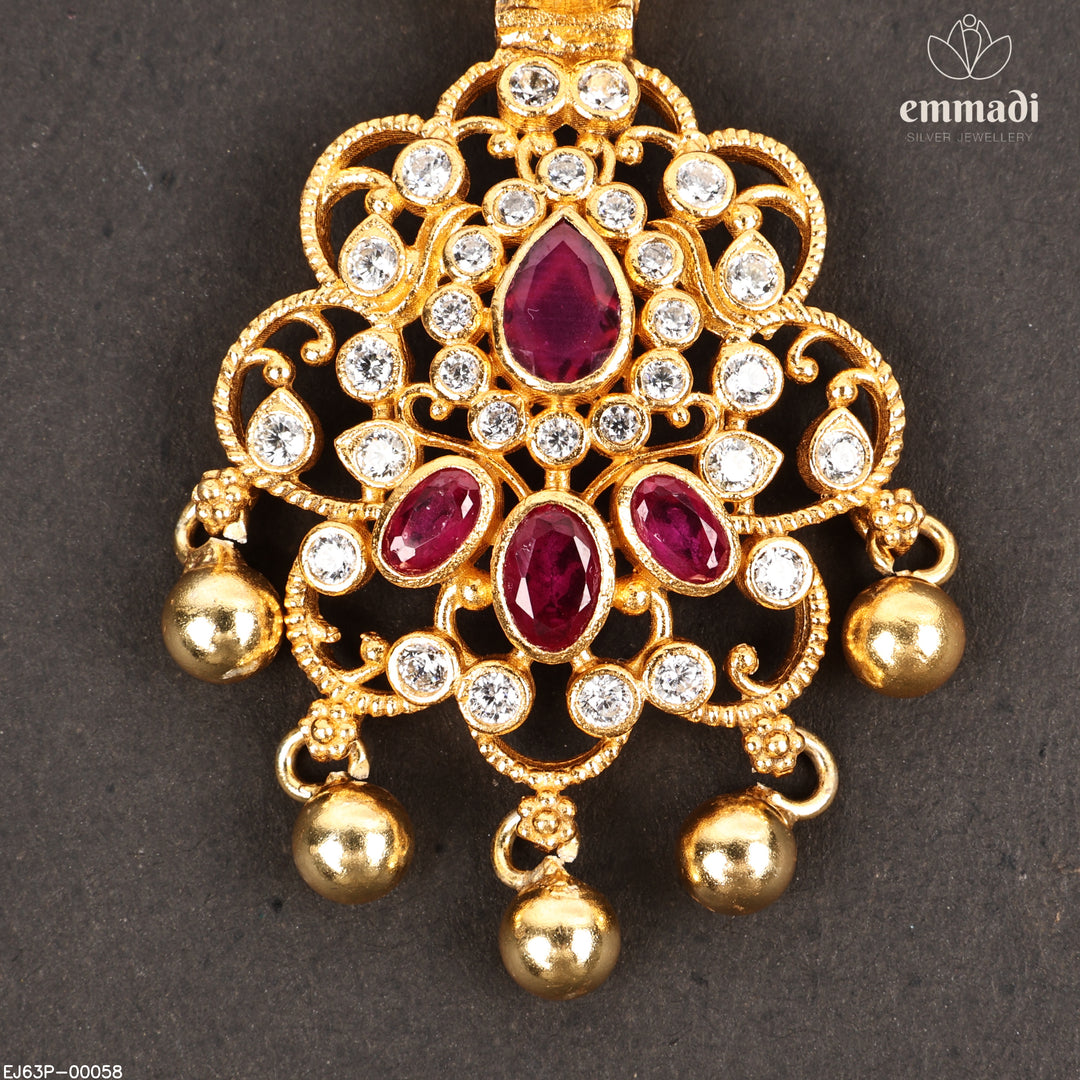 Short Necklace Antique