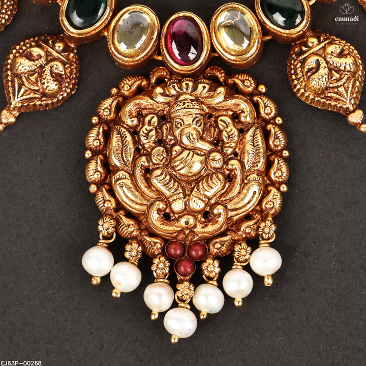 Short Necklace Stones