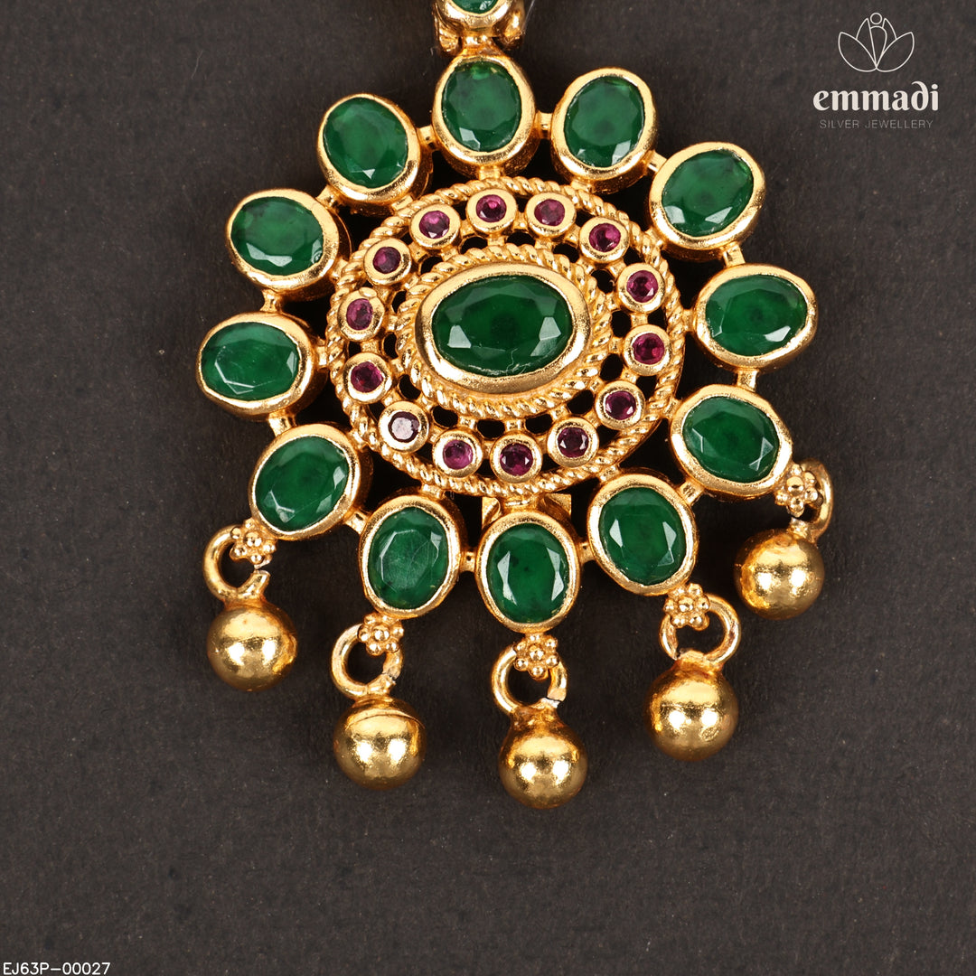 Short Necklace Antique