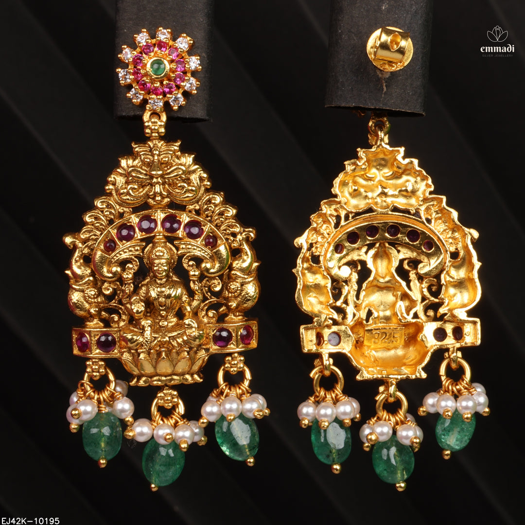 Hangings Antique