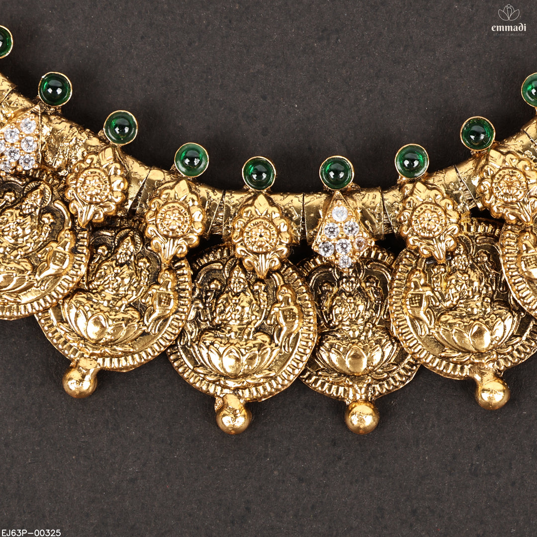 Short Necklace Antique