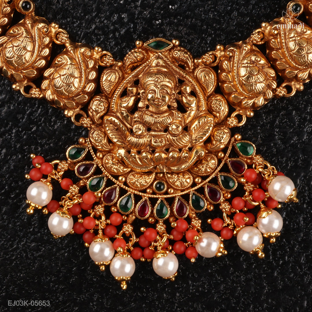 Short Necklace Kundan Nakshi