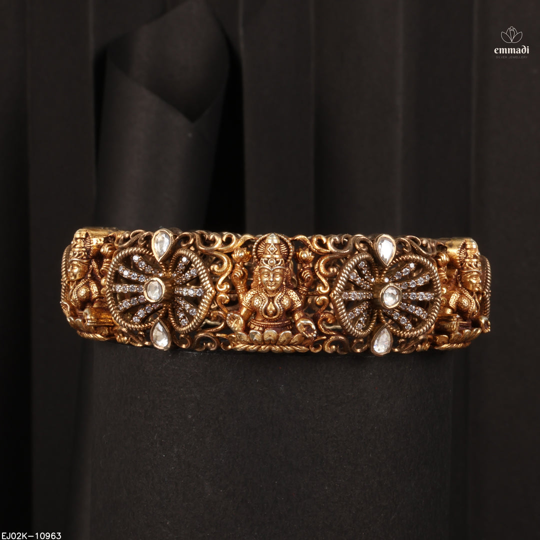 Bangles Victorian