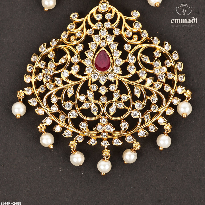 Short Necklace Antique