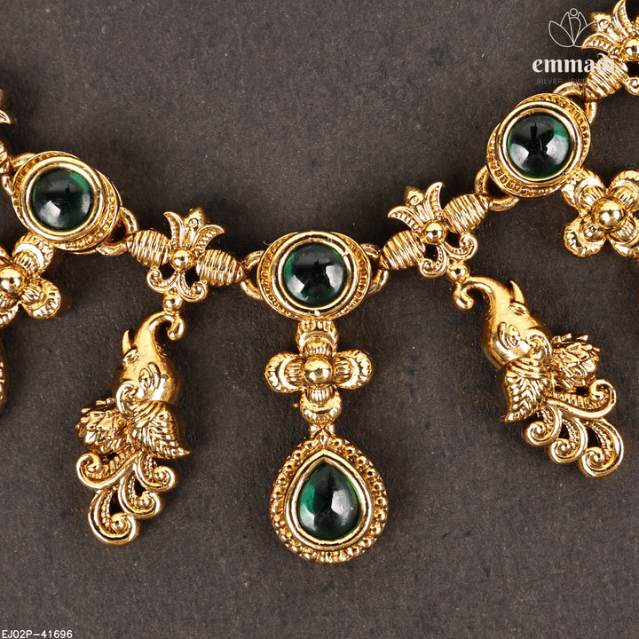 Short Necklace Antique