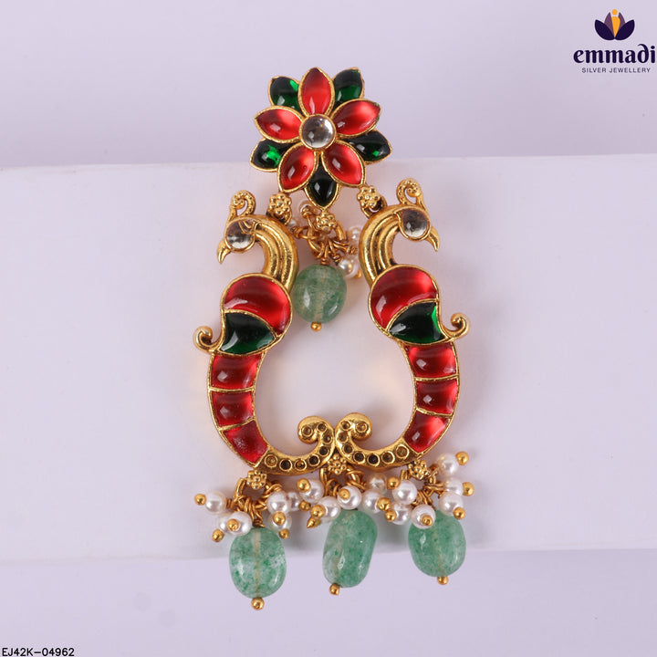 Hangings Kundan
