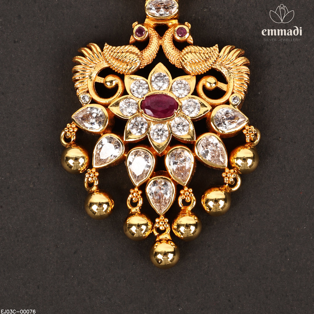 Short Necklace Antique