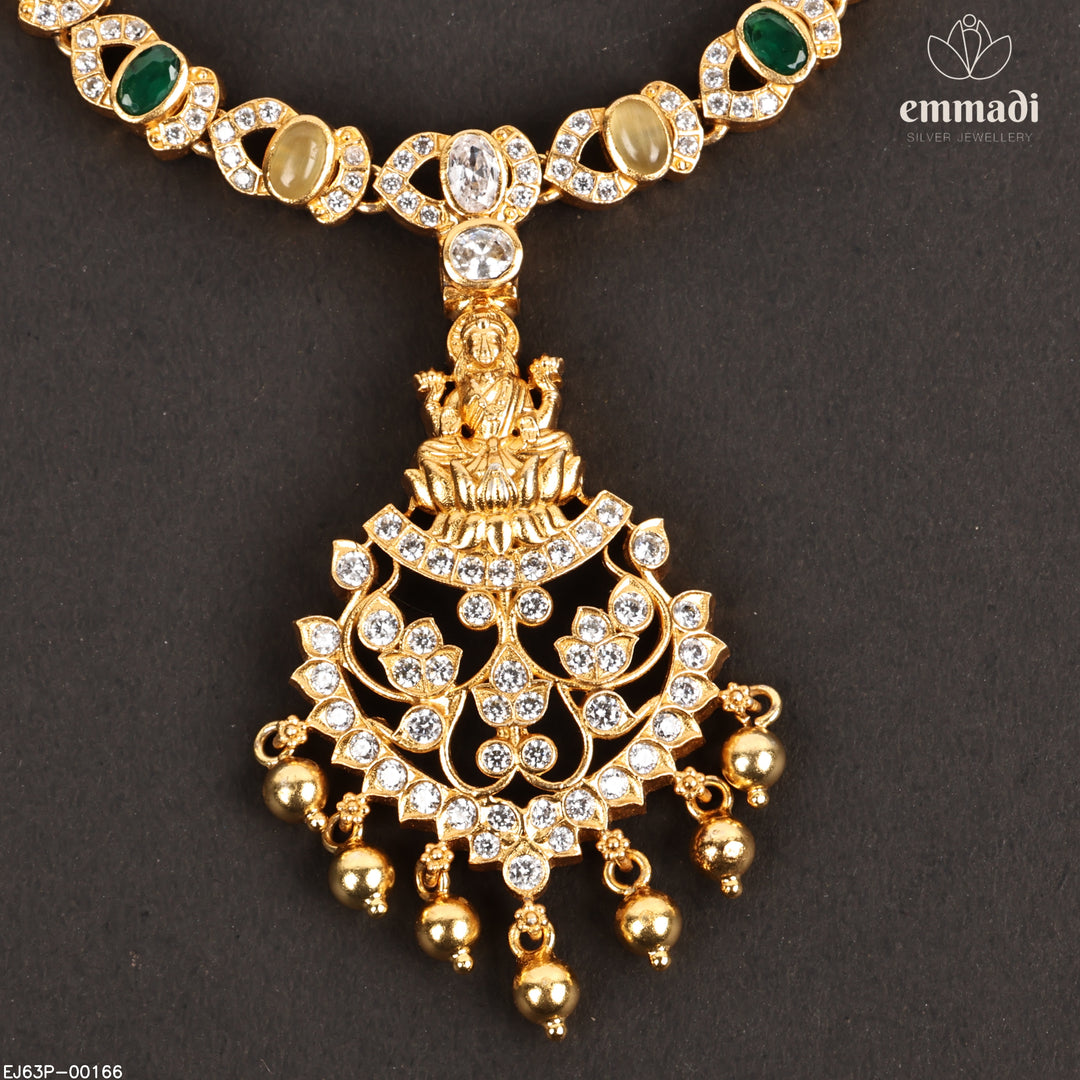 Short Necklace Antique