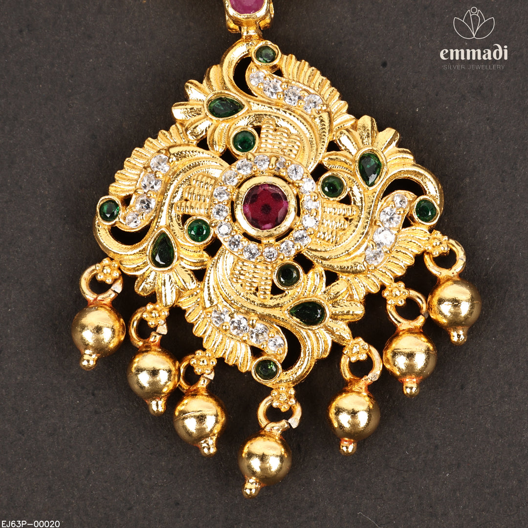 Short Necklace Antique