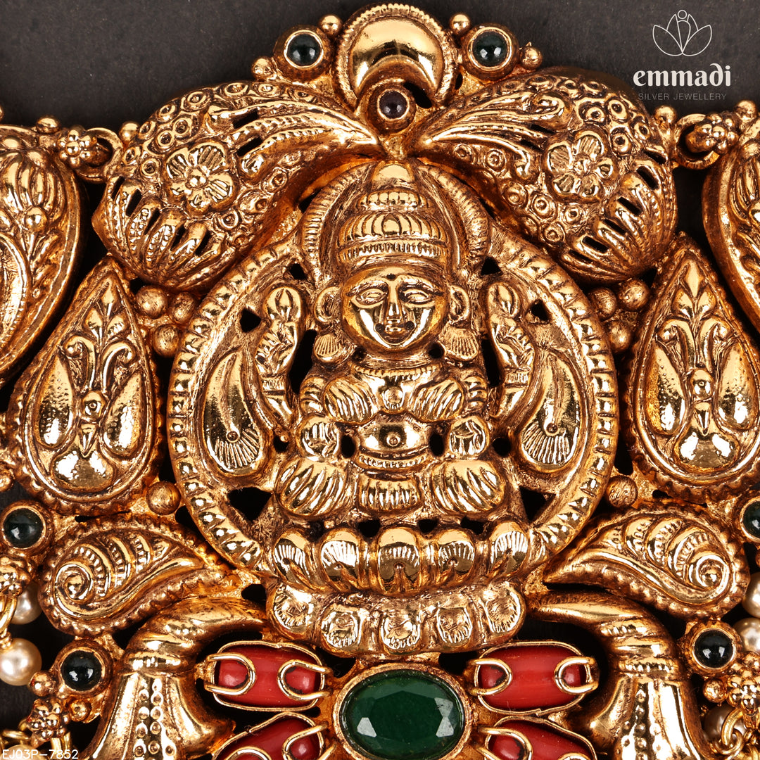 Short Necklace Antique