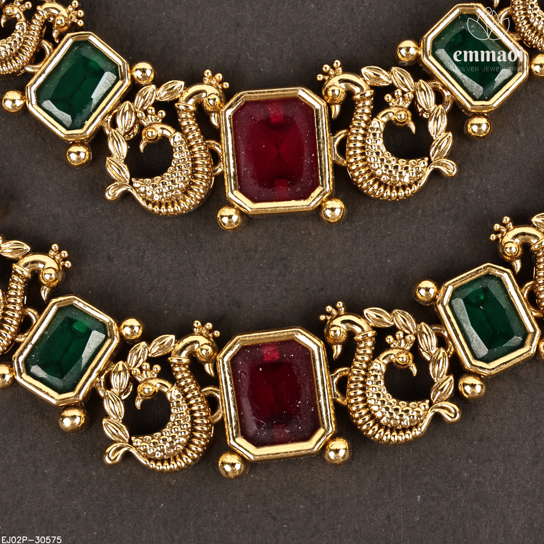 Short Necklace Antique