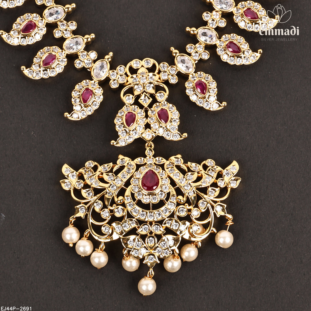Short Necklace Antique