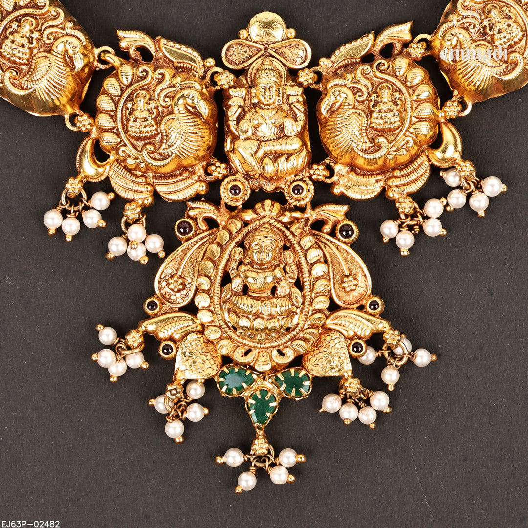 Short Necklace Antique