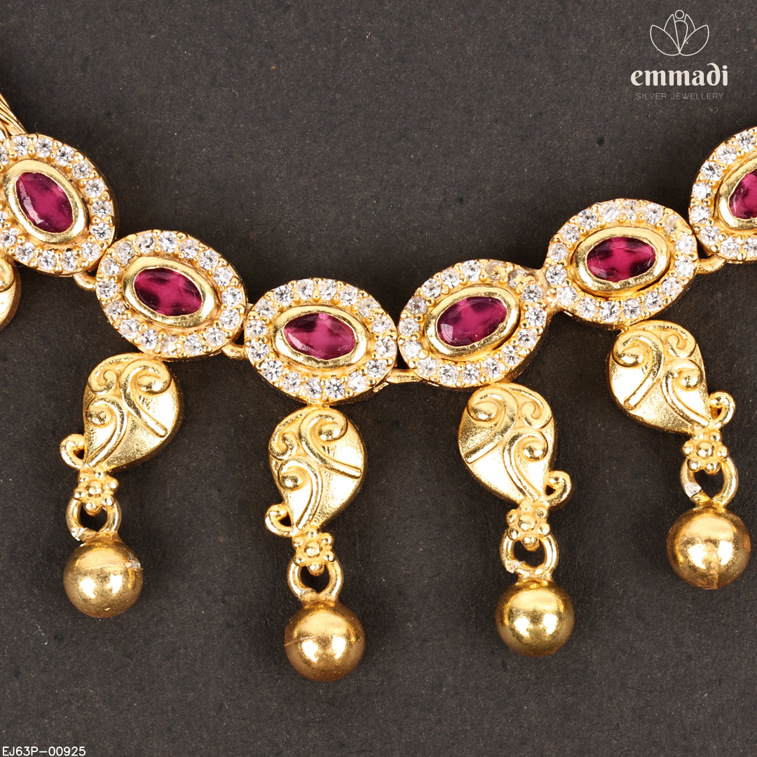 Short Necklace Antique