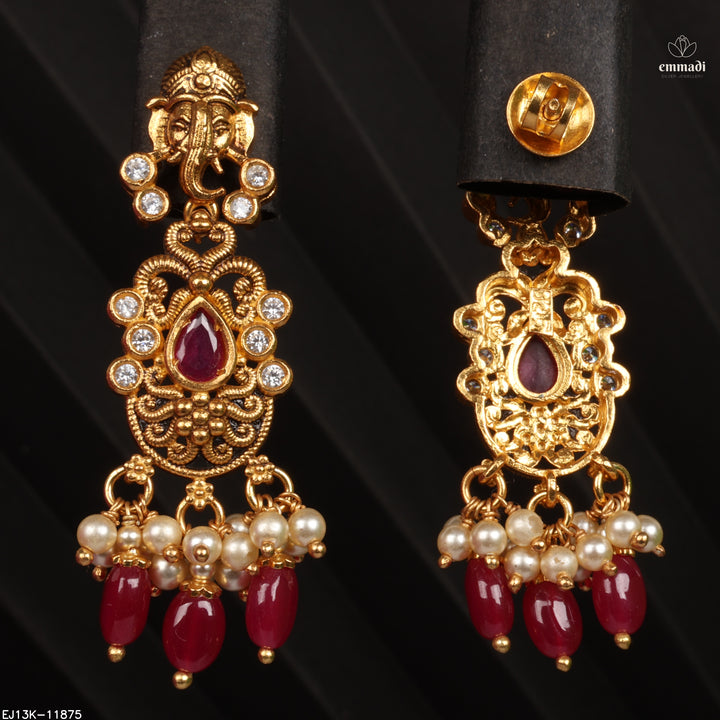 Hangings Antique