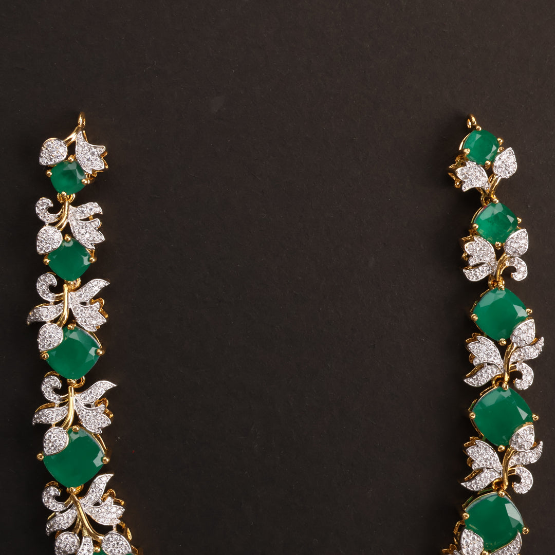 Short Necklace Premium Cz