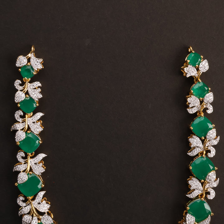 Short Necklace Premium Cz