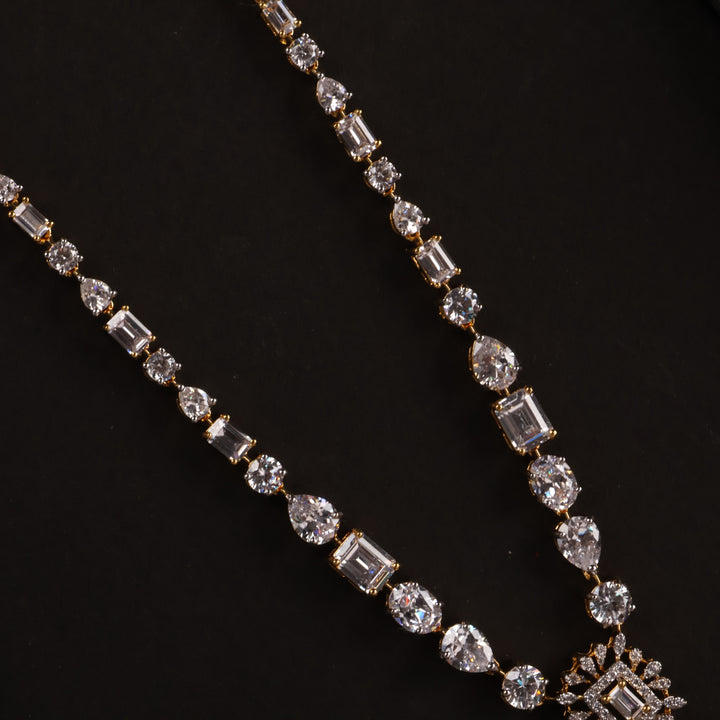 Short Necklace Premium Cz