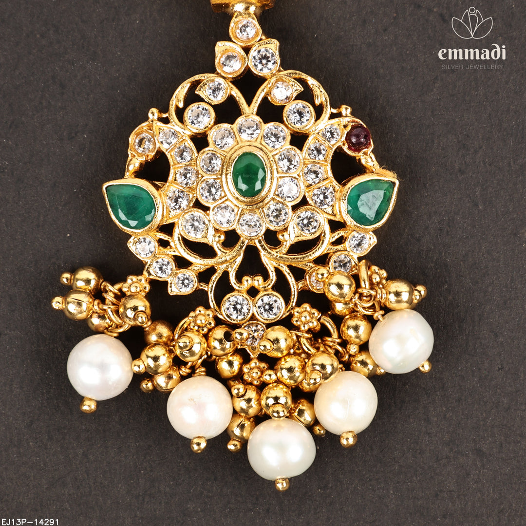 Short Necklace Antique