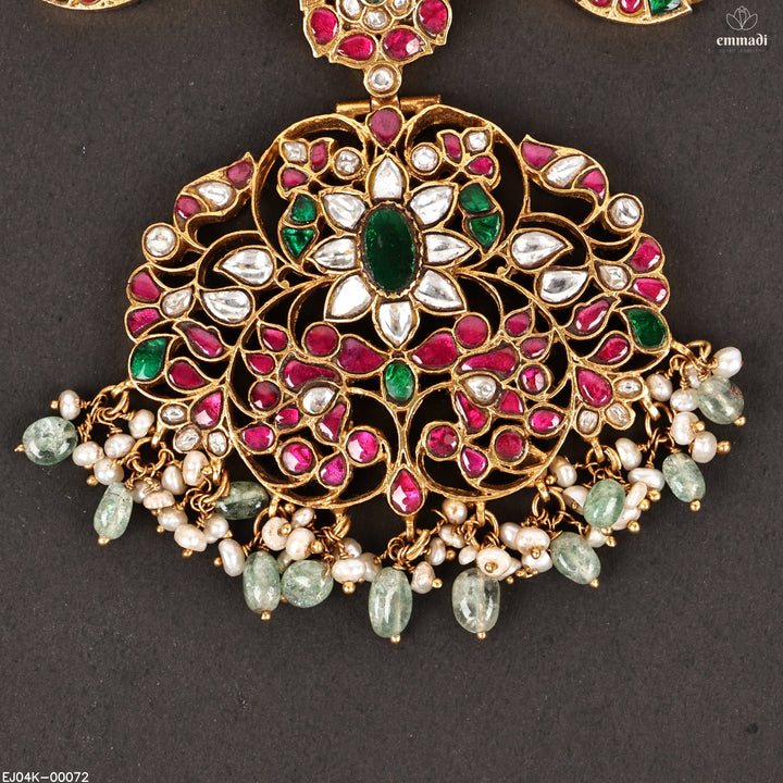 Short Necklace Kundan