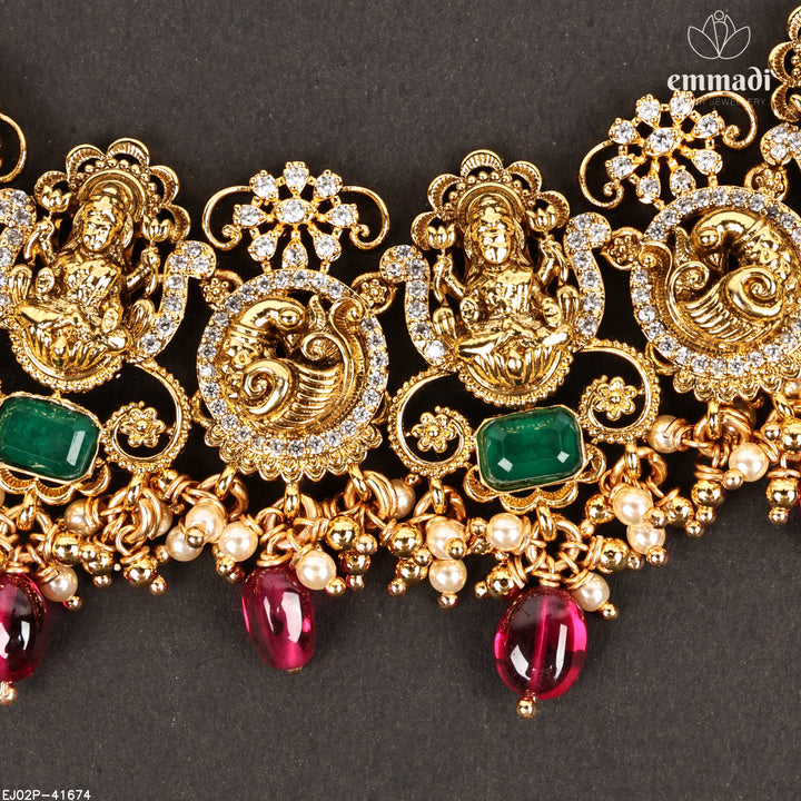 Short Necklace Antique