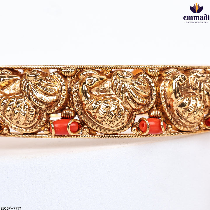 Bangles Kundan Nakshi