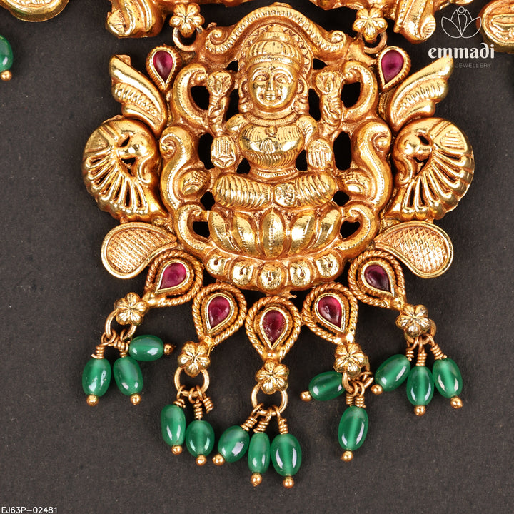 Short Necklace Antique
