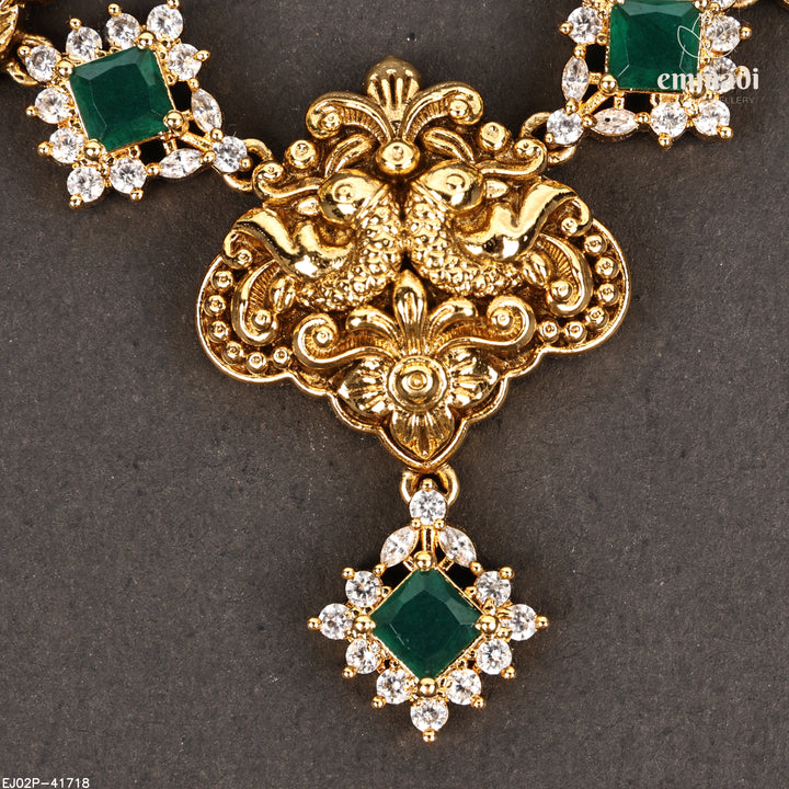 Short Necklace Antique