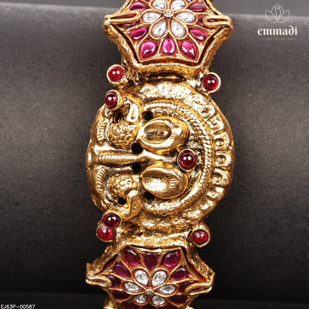 Bangles Kundan Nakshi
