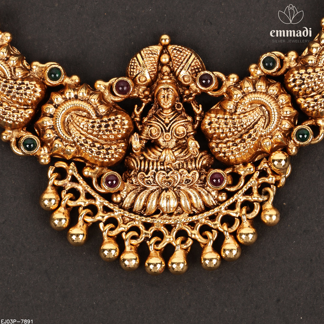 Short Necklace Antique