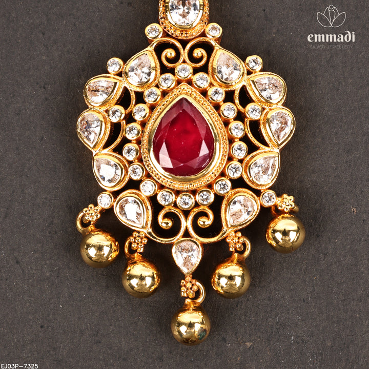 Short Necklace Antique