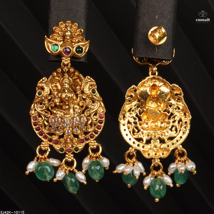 Hangings Antique