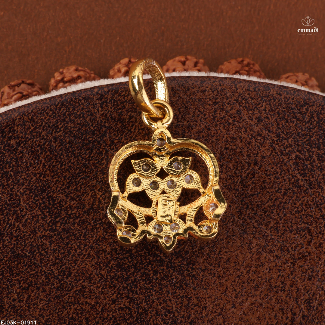 Pendant Antique