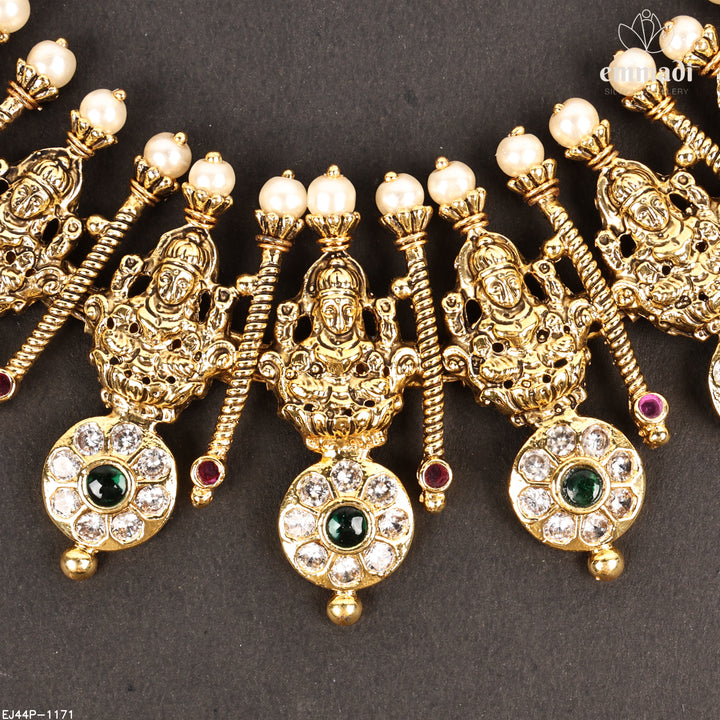 Short Necklace Antique