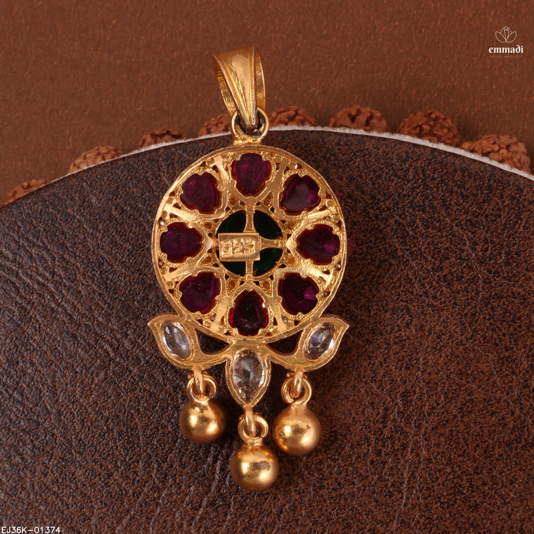 Pendant Antique