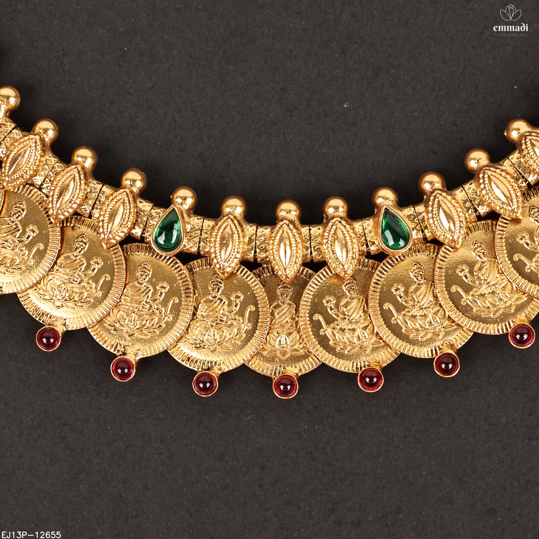 Short Necklace Antique