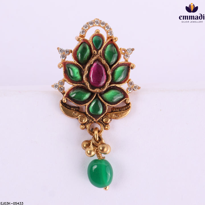 Hangings Kundan Nakshi