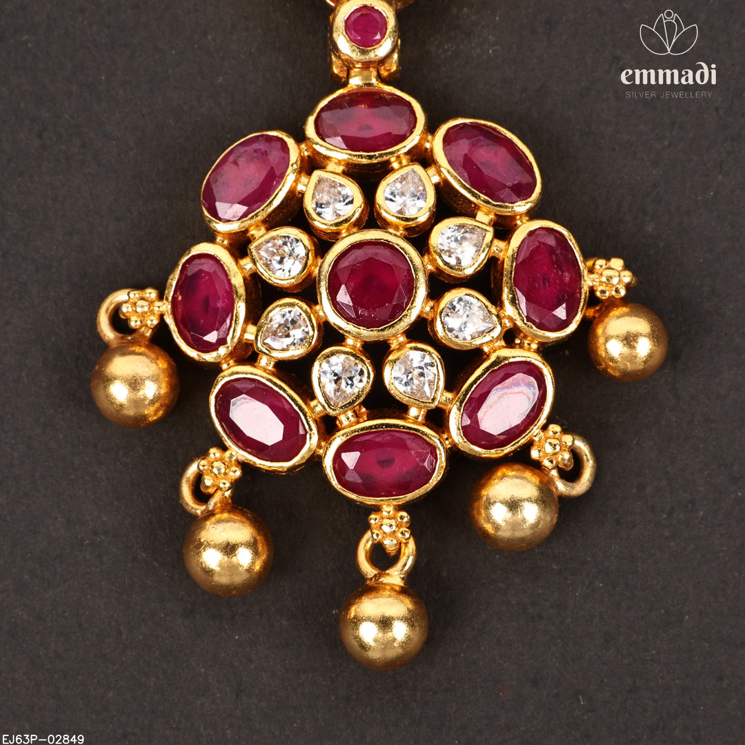 Short Necklace Antique
