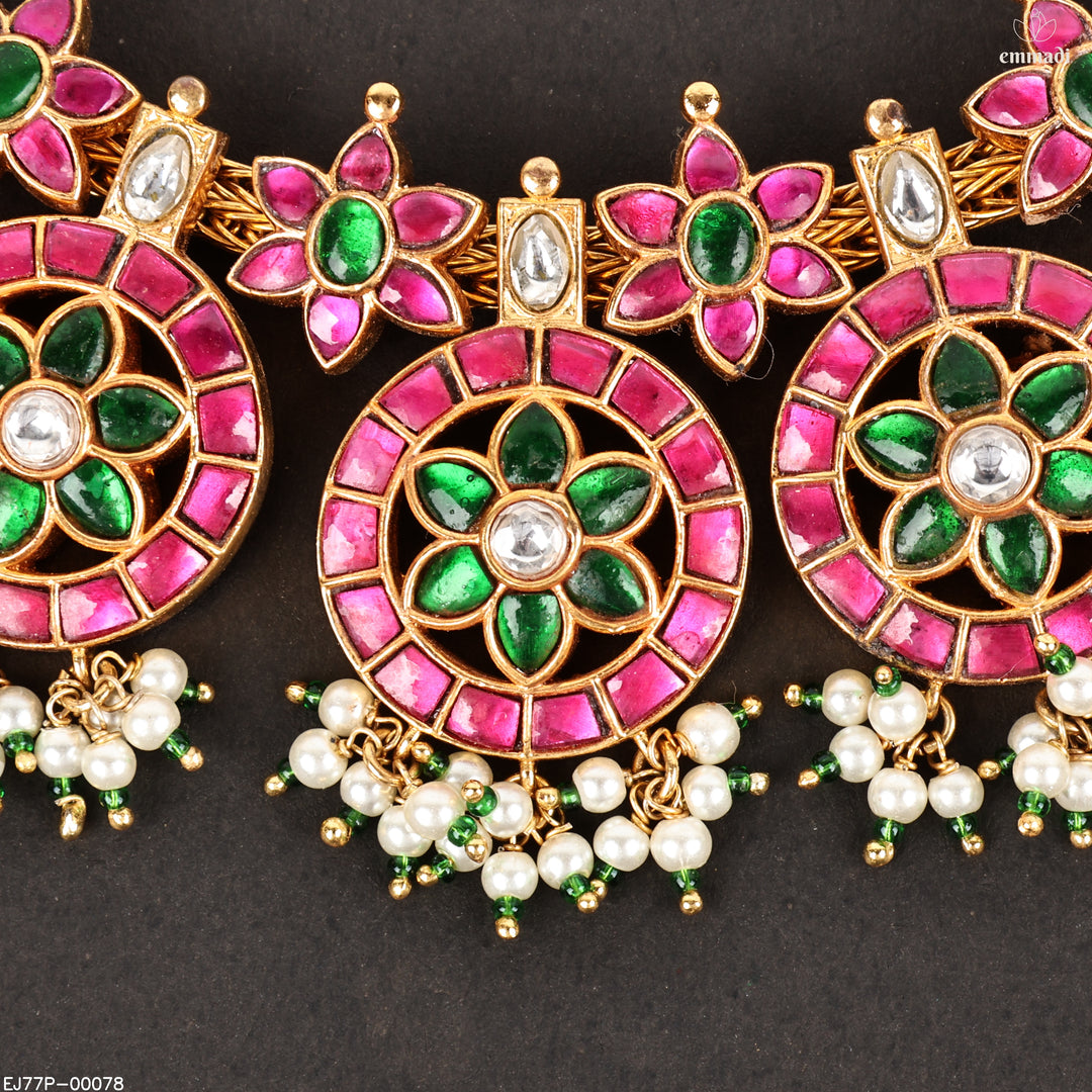 Short Necklace Kundan