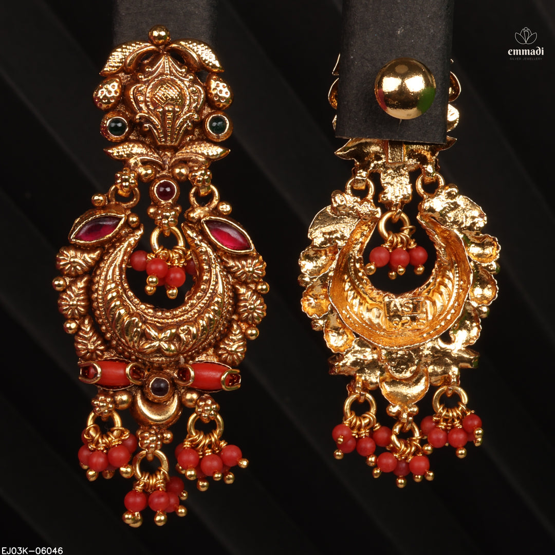 Hangings Antique