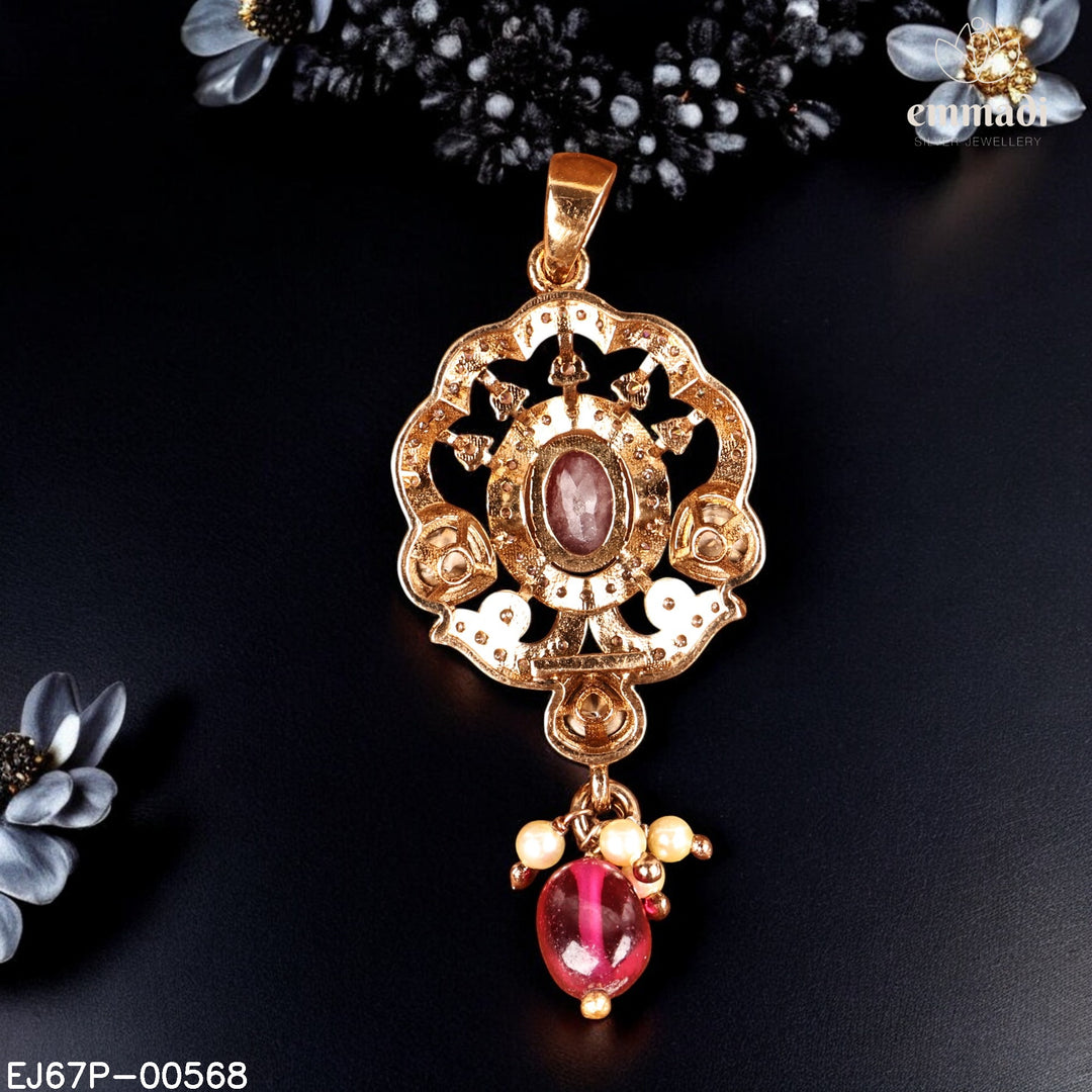 Pendant Moissanite