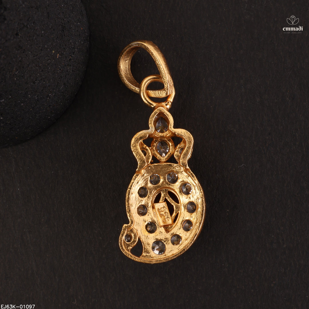 Pendant Antique
