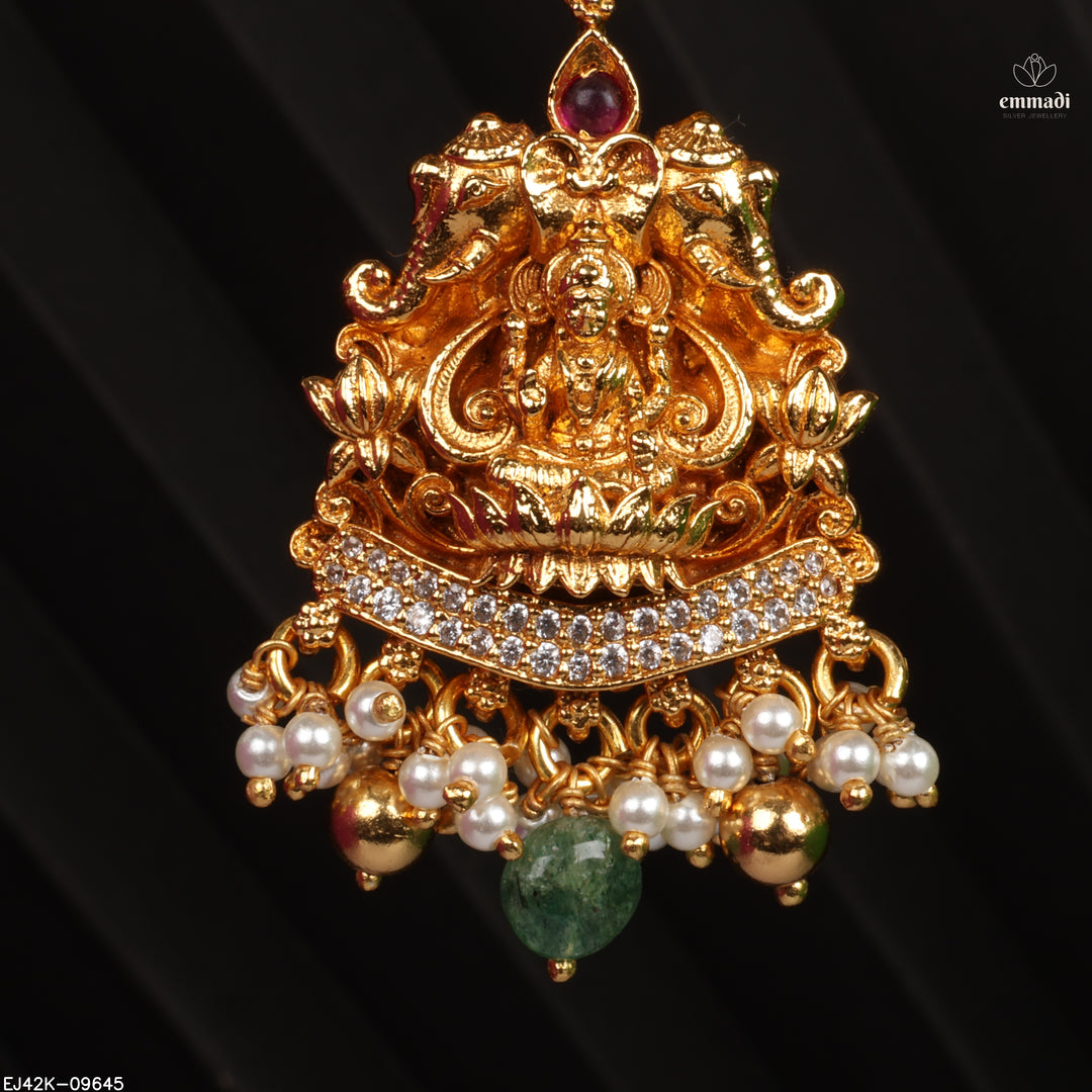 Hangings Premium Nakshi