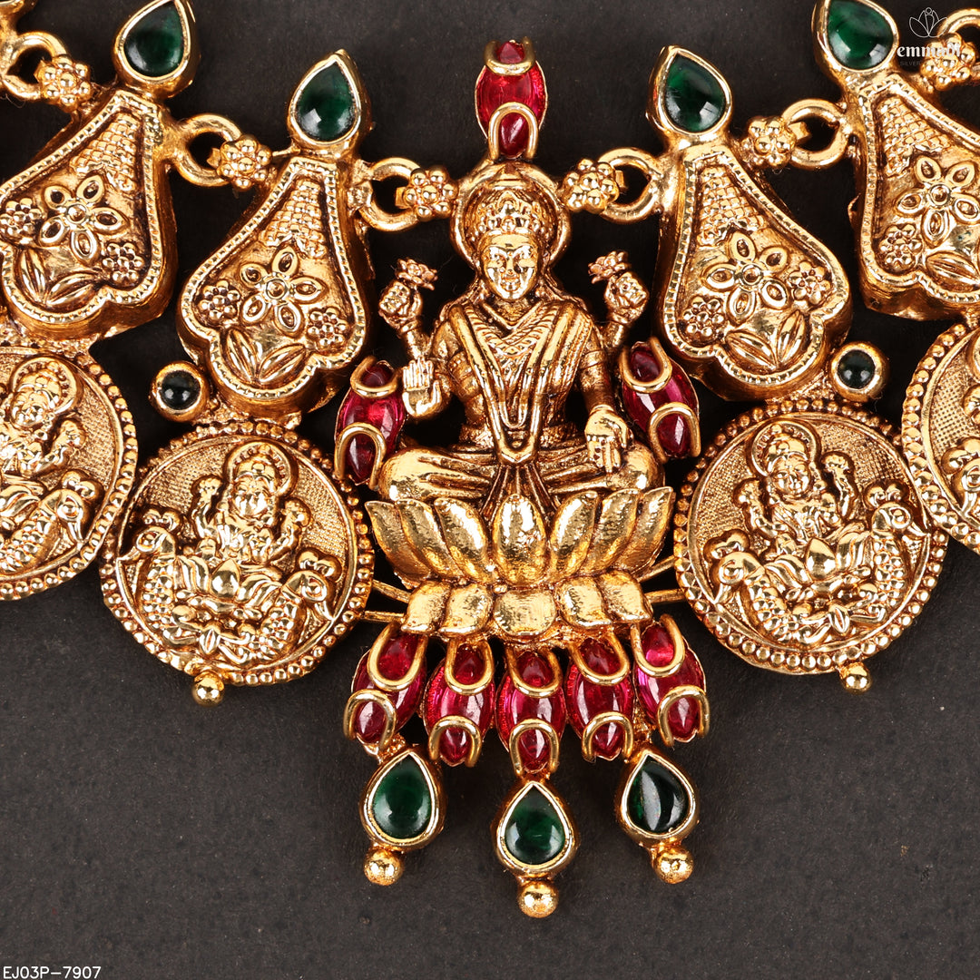 Short Necklace Antique