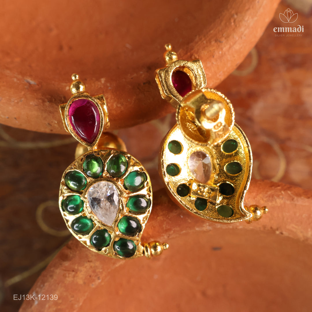 Studs Antique